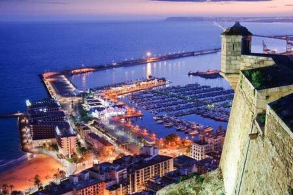 Apartamento Boutique Centrico A 5 Min Playa Alicante Exteriör bild